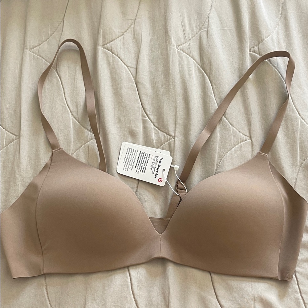 NWT LULULEMON Take Shape Bra Beige 36A